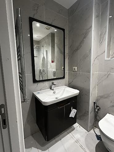 hamam dolapları: Bu moydadırı tikinti şirkəti evin üstündə verib. Paltaryuyana yerimiz — 2