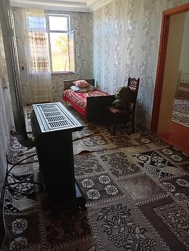 bayılda ev: Satılır: İsmayıllı rayon uştal kənd rayonla mesafə 17 km - Yerden — 7