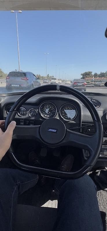 Fiat rul. Mebelni ruldu. Siqnalı işləyir. Təzədən fərqlənmir. Almaq