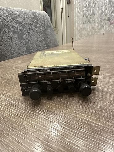 Sovet istehsalı avtomobil radiouzuqi - Model: Klassik sovet dövrü lalafo.az -da Sovet istehsalı avtomobil radiouzuqi - Model: Klassik sovet dövrü