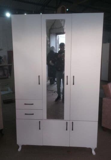 taxtanin qiymeti: Yeni, Açılan, 3 qapılı Düz dolab, Dolab-asılqan — 27