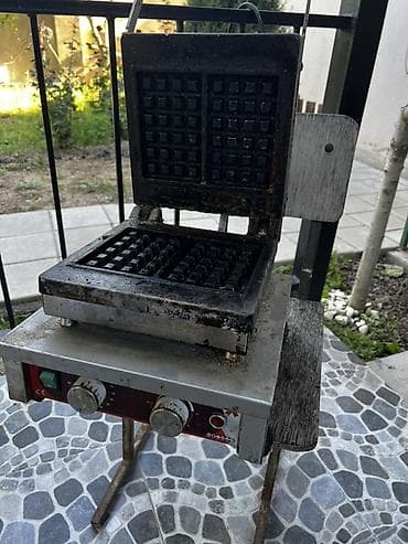 cene aparati: Peşəkar elektrik vafli aparatı - İki bölməli kvadrat vafli qəlibləri — 4
