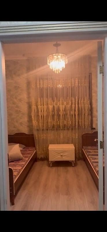 metbext kunc divan: Klassik üslubda tam mebel və işıqlandırma ilə dizayn edilmiş 3 otaqlı — 3