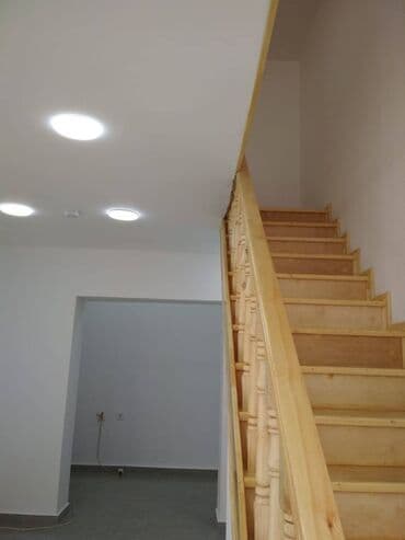 sumqayitda arenda obyekt: 28 may metrosuna yaxın 2 mərtəbəli,sahəsi 75 kv/m olan, 3 otağlı — 7