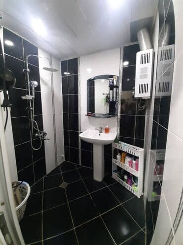 susa qesebesi: Bakı, Bakıxanov qəs., 2 otaqlı, Köhnə tikili, 65 kv. m — 9