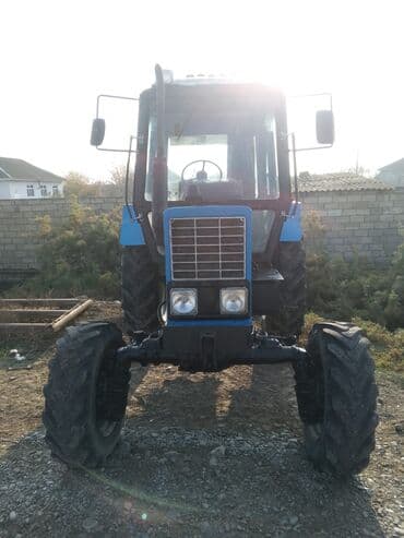 авто азербайджан: Traktor MTZ 82, mavi–qara rəngdə. İl:1985, Mator beznomer, ünvan — 3