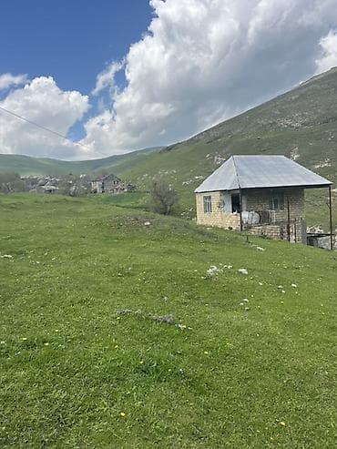 ramanıda evler: 3 otaqlı, 200 kv. m, Kredit yoxdur, Orta təmir — 2