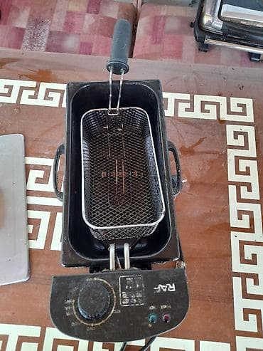 Toster yaxşı veziyyetdedir.Tutumu 3litrdi.Cemi 2 ay işletmişem.Özüm — 1
