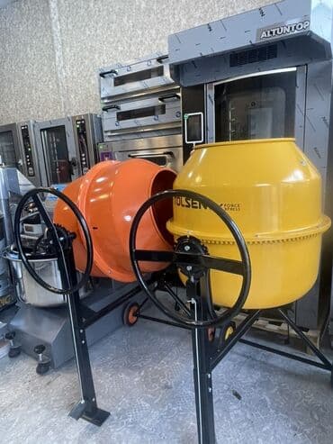 купить бетономешалку бу: 200 LT 850 azn (0/ faz) 400 LT 3200 azn (3faz). Fərqli rənglərdə — 1