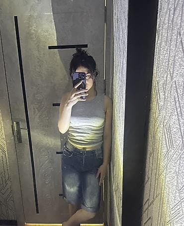 şort: Qadınlar üçün denim şort - Model: Dizə qədər uzunluqda, klassik 5 — 1