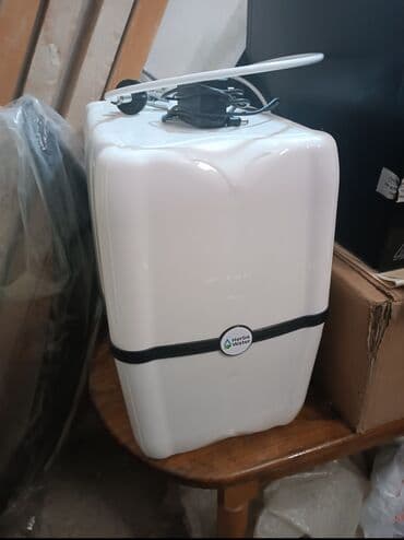 su soyuducular: Su filteri.Yenidir qurasdirildi istifade olunmadi.Su kranida ustunde — 2