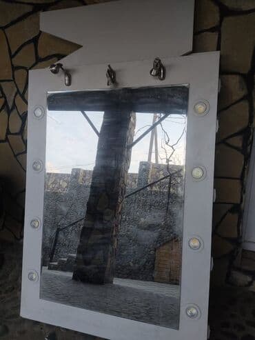 Təcili !Gözəllik salonu üçün 3ü bir yerde sonu 100m.iwıqlı böyük güzgü — 1