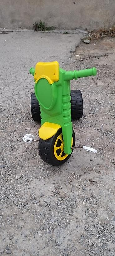 oyun maşını: Uşaq üçün pedallı üçtəkərli motosiklet oyuncağı - Rənglər: yaşıl-sarı — 4