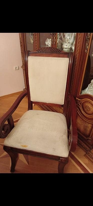 metbext masasi: Qonaq otağı üçün, İşlənmiş, Stul — 2