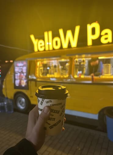 kafe ucun avadanliq: Sarı rəngli mobil kofe–çay furqonu “Yellow Park” - Xidmət: küçədə — 1