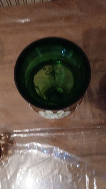 Vazalar: Bir vaza, Bogem şüşəsi — 3