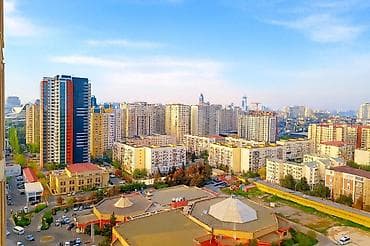 Bakı Əyləncə Mərkəzinin düz yanında yerləşən, geniş və rahat 3 otaqlı — 9