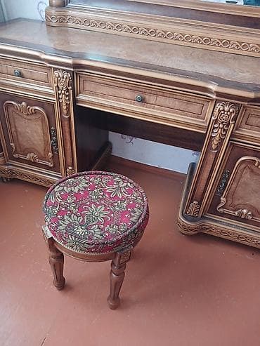 kuxna mebeller: Qonaq otağı üçün, Açılmayan — 3