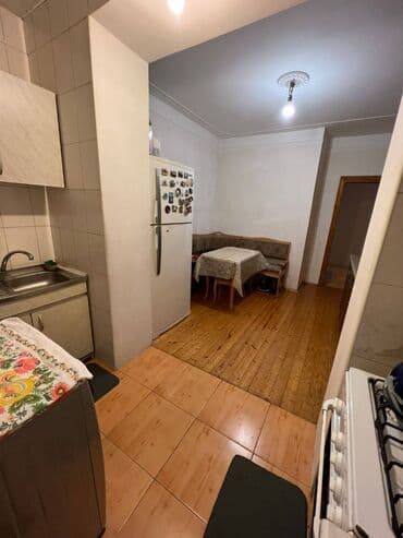 podmayak menziller 2019: Bakı, 3 otaqlı, Köhnə tikili, m. Qara Qarayev, 82 kv. m — 9