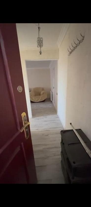 Mənzillərin satışı: Gəncə şəhəri Ev kirayə verilir çox uşaqlı ailəyə verilmir Nəriman — 9