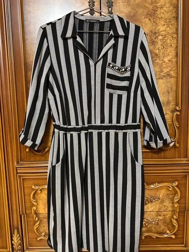 Türkandan alınıb
Yenidir. 44 ölçüdür
Bakı şəhəri