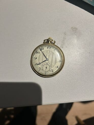 Kişi cib saatı - Klassik cib saatı, mexaniki mexanizm. - Qızıl