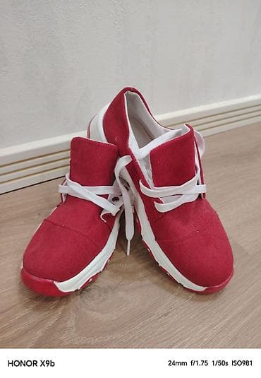 krasovka instagram: Ölçü: 36.5, rəng - Qırmızı, Yeni — 2