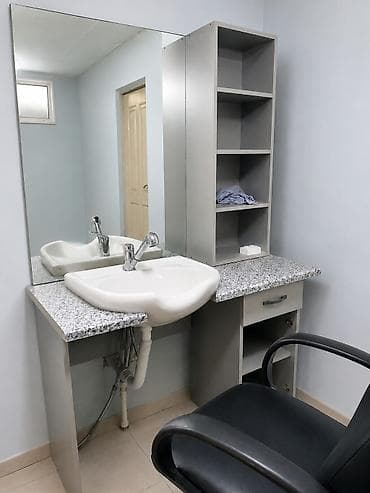 Мебель: Yol xerci cixilacaq Salon üçün yuyucu lavabolu iş stolu və güzgü — 1