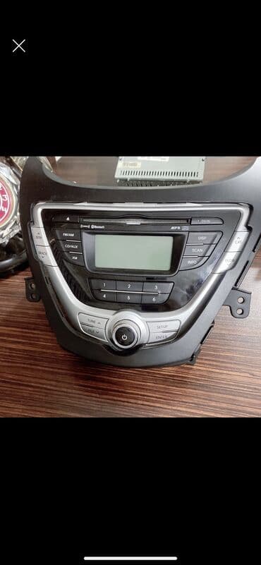 maşın monitor: Hunday elantranin oz manitoru — 4