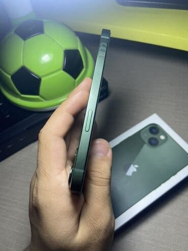 adaptırlar: IPhone 13, Yaşıl, Face ID — 5