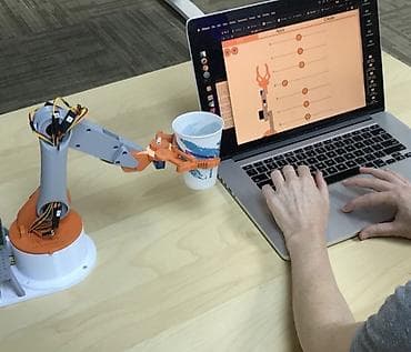 force acar desti: 🤖 Öz Robot Qolunu Özün Qur! 📦 Kitin içində nələr var? 🧠 1 ədəd Arduino — 2