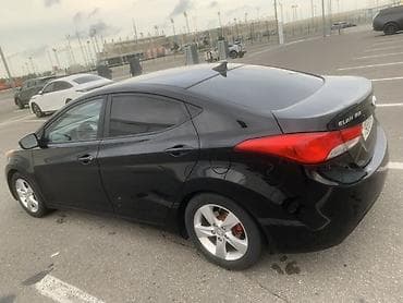 vito disk: Hyundai Elantra sedan – qara rəng, 4 qapı, AZ dövlət nömrə nişanı — 6
