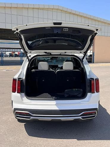 avtomobil gence: Kia Sorento: 1.6 l | 2023 il Ofrouder/SUV — 6