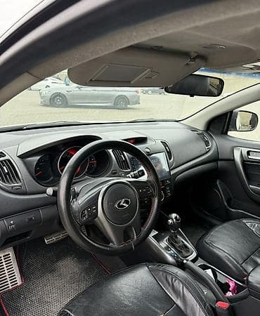 дрифт кар: Kia cerato koup Idman üslublu 2 qapılı kupe avtomobil. Xüsusiyyətlər — 8