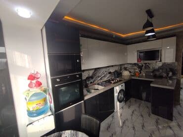 ismayilli baki avtobus: Satılır 9/5 orta blok. mənzil ideal vəziyyətdədir. son 4 ilin — 18