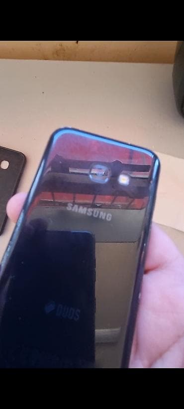 micro sd: Samsung Galaxy A3 2017, 16 GB, rəng - Qara, İki sim kartlı — 8