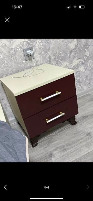 мебель для прихожей: Yataq otağı mebel dəsti Tərkibi: - 3 qapılı iri şkaf – orta hissədə 2 — 2