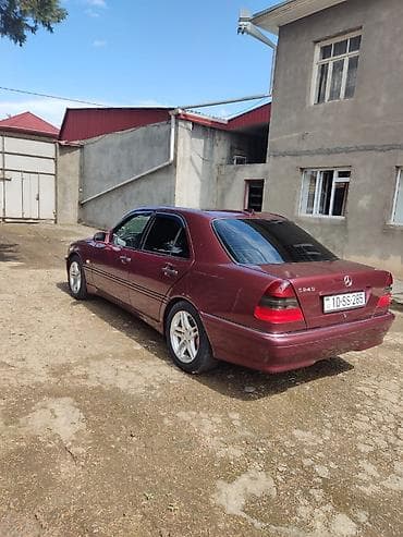 Mercedes-Benz C 240: 2.4 l | 1998 il Sedan lalafo.az -da Mercedes-Benz C 240: 2.4 l | 1998 il Sedan