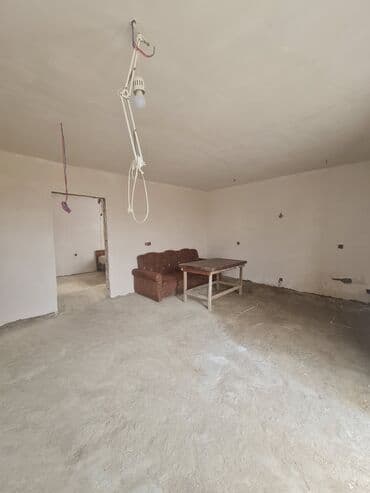 bineqedi qesebesinde kiraye evler 2022: Ev Sukutəpədə Çiçək qəsəbəsi 159 nömrəli marşrutun son dayanacağında — 2