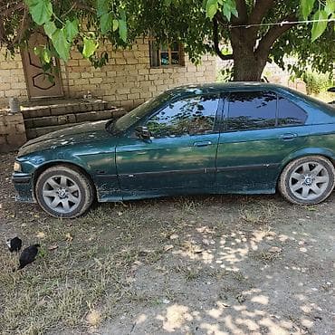 diffuser satisi: BMW 3 Series E36 sedan - Gövdə: tünd yaşıl, 4 qapı - Ön hissə — 10