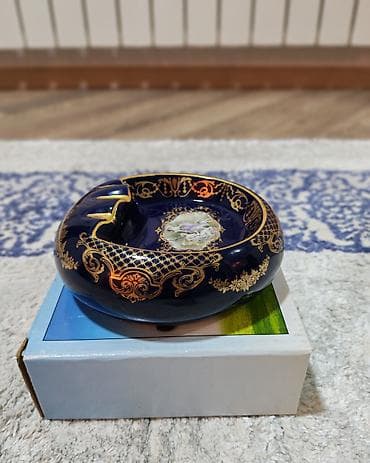 Vazalar: Dekorativ külqabı - Material: porcelan/keramika - Rəng: tünd göy — 2