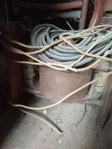 Bərkidici məhsullar: Güclü köhnə tip elektrik transformatoru - Təyinat: emalatxana, ferma — 1