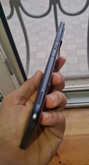 gizli mikrofon: REDMAGIC smartfon Xüsusiyyətlər və üstünlüklər: - Oyun yönümlü dizayn — 4