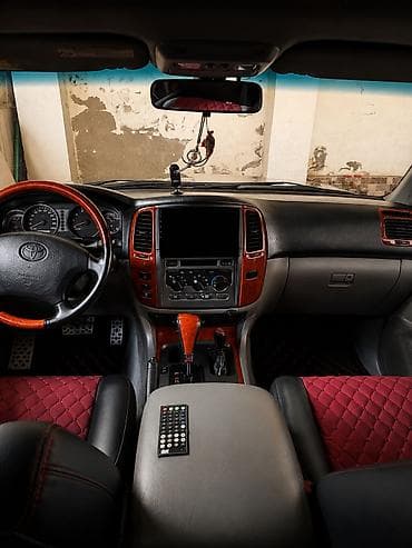 suzuki grand vitara: Toyota Land Cruiser: 4.5 l | 2006 il Ofrouder/SUV — 5