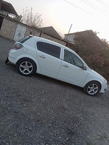 tap az 015 karobka: Opel Astra: 1.4 l | 2009 il 287000 km Hetçbek — 2