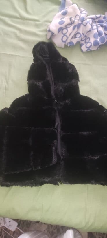 kulek: Qara süni kürk jaket - Model: qısa, belüstü kəsim - Material: yumşaq — 2