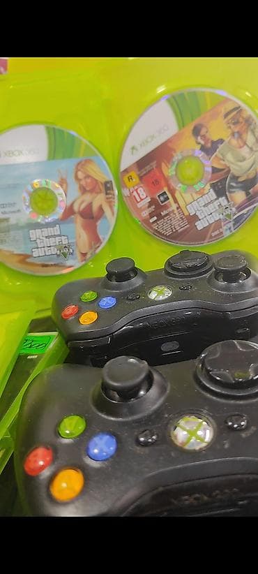 Video oyunlar və konsollar: Xbox 360 iki pult 5 oyun disk və 7 oyun icinde yazılı ela — 3