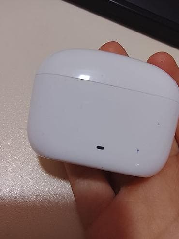 iphone 16 pro lalafo: İşlənmiş Simsiz (Bluetooth) Qulaqcıqlar, Apple, rəng - Ağ — 1