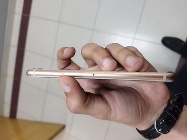 iphone 5 ekrani: IPhone 8, 64 GB, Qızılı, Barmaq izi — 3