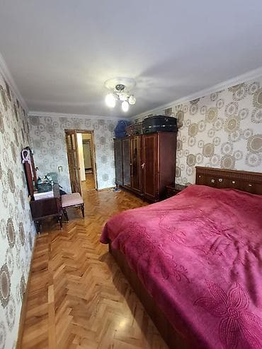 salyanda satilan evler: Bakı, 3 otaqlı, Köhnə tikili, m. Nəriman Nərimanov, 65 kv. m — 4